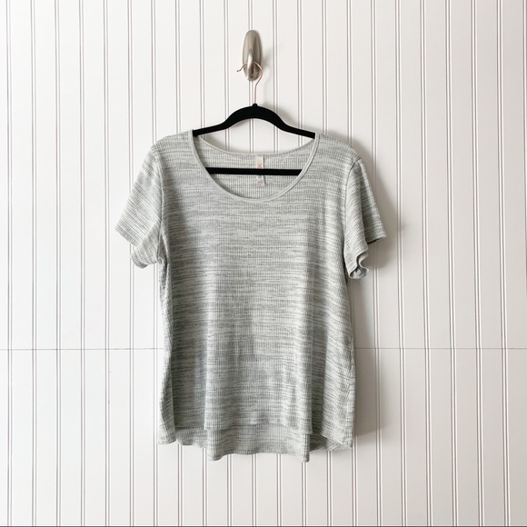 Lularoe Women’s XL Gray Heathered Classic T - Picture 1 of 5